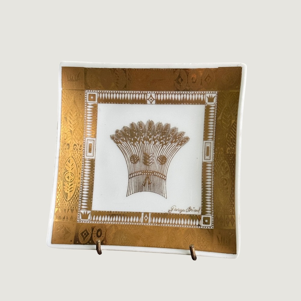 Georges Briard Vintage Mid Century 22k Gold Wheat Sheaf Square Glass Tray White